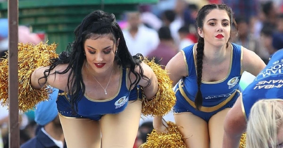 IPL cheerleaders earnings